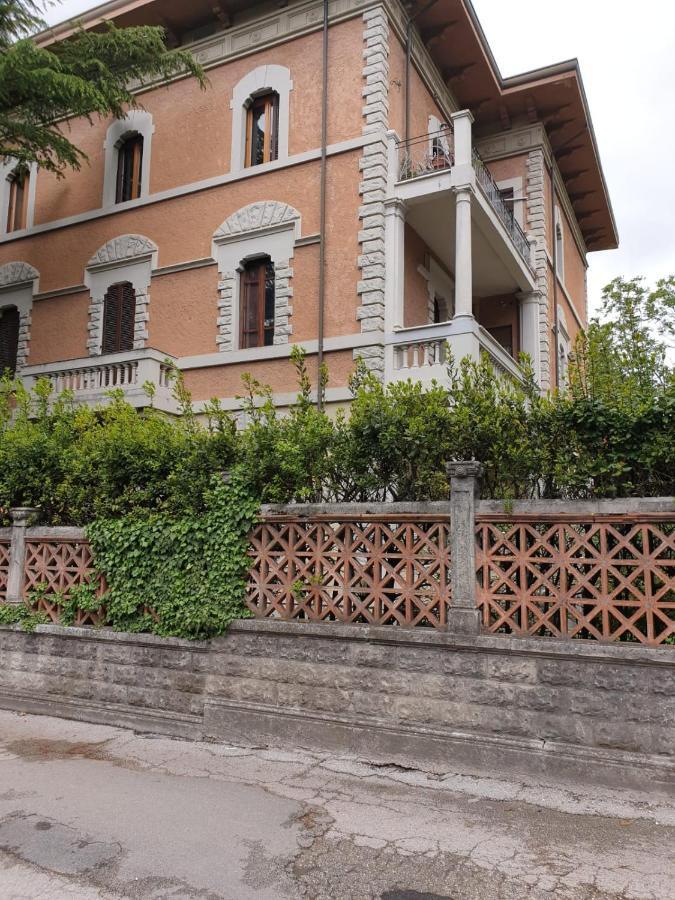 Affittacamere Quinto Foligno Exteriör bild